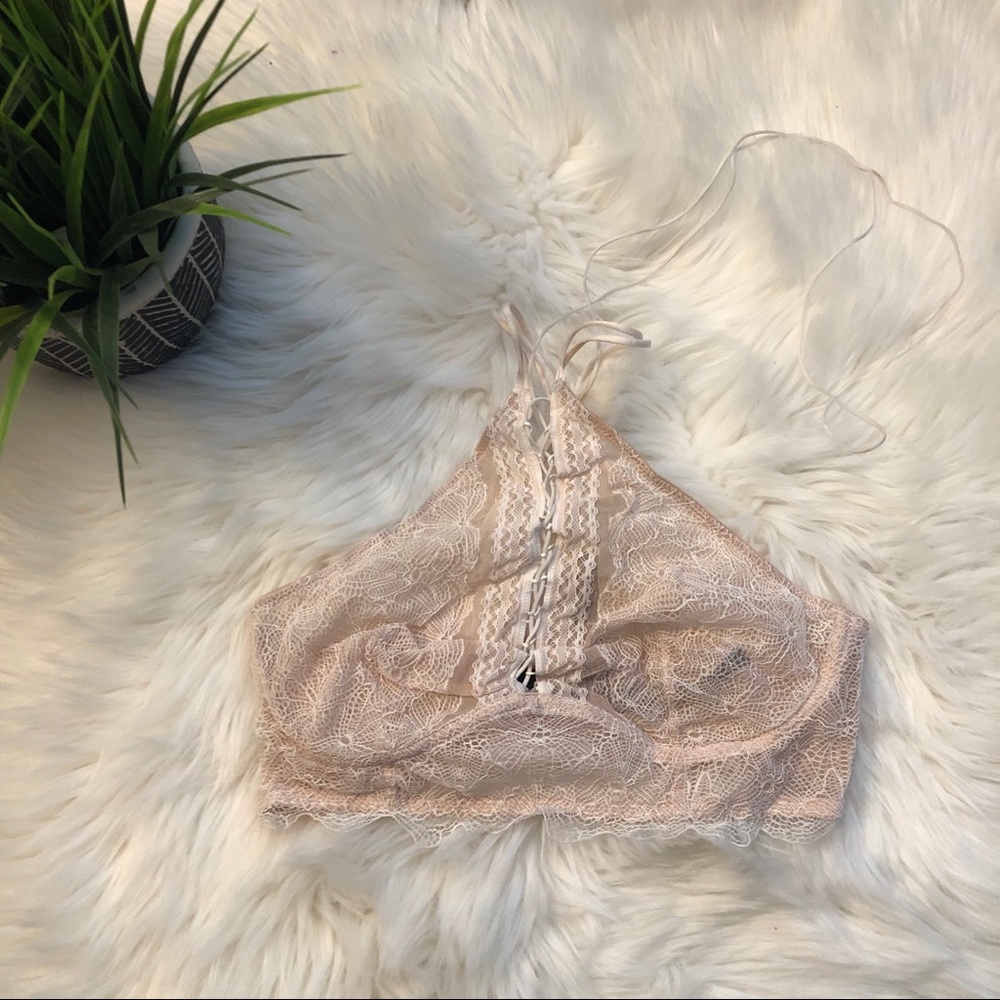 NWT Victoria’s Secret Very Sexy bralette size M